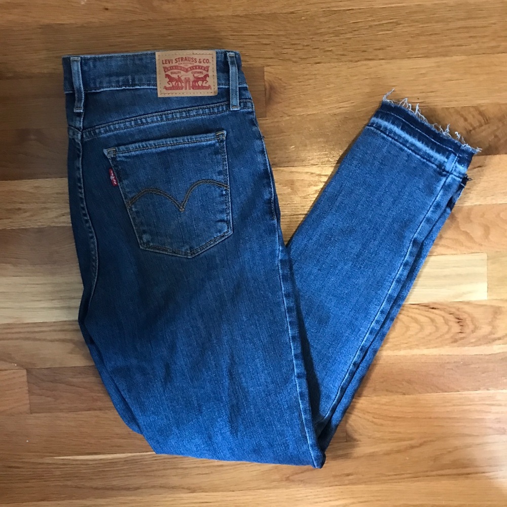 levi’s jeans